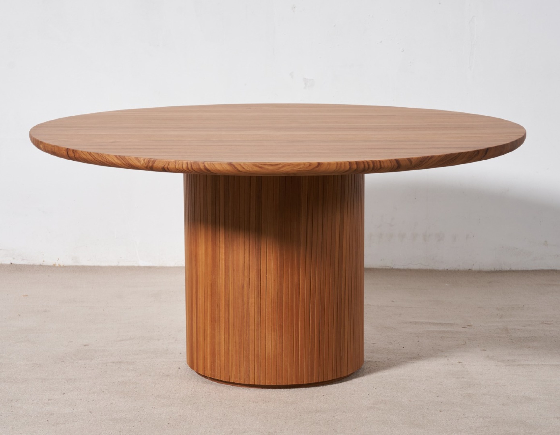 Teak Furniture Customization 007 Materials & Craft