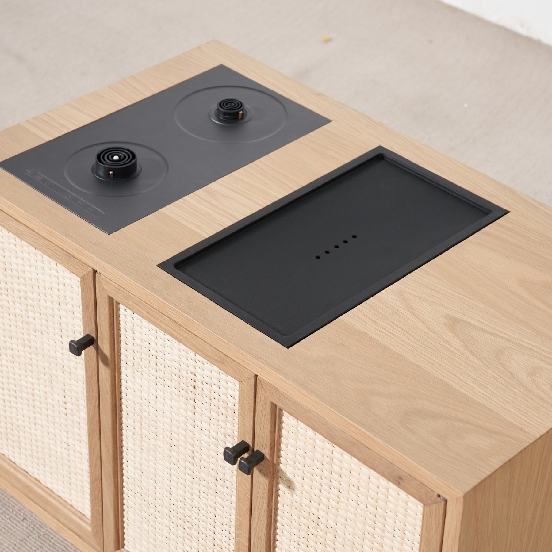 Custom Cabinet Design 010 Storage