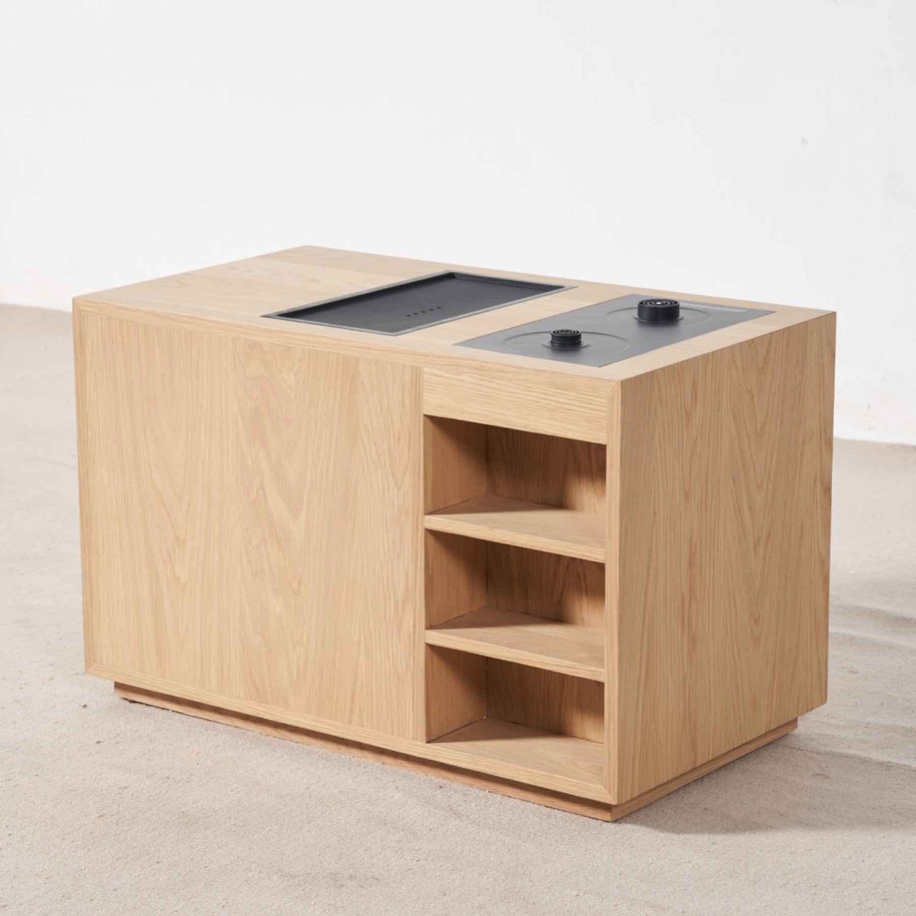 Custom Cabinet Design 010 Storage