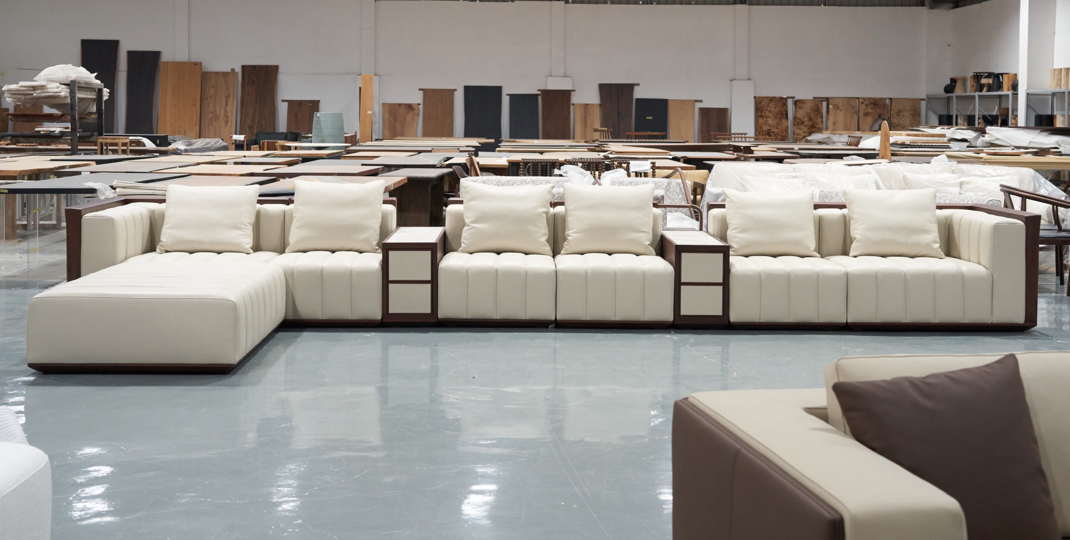 Black Walnut Furniture Customization 016 Materials & Craft