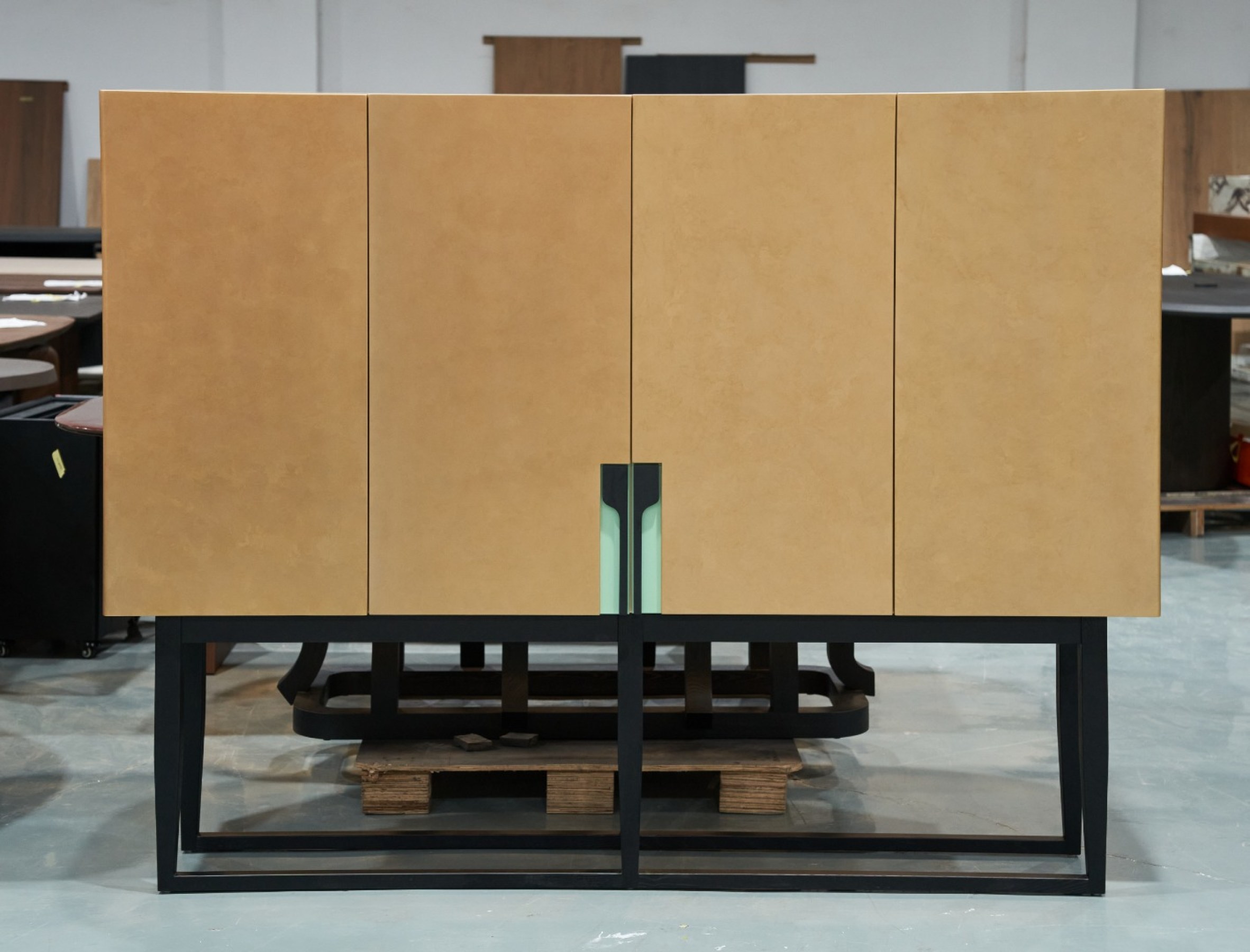 Custom Cabinet Design 037 Storage